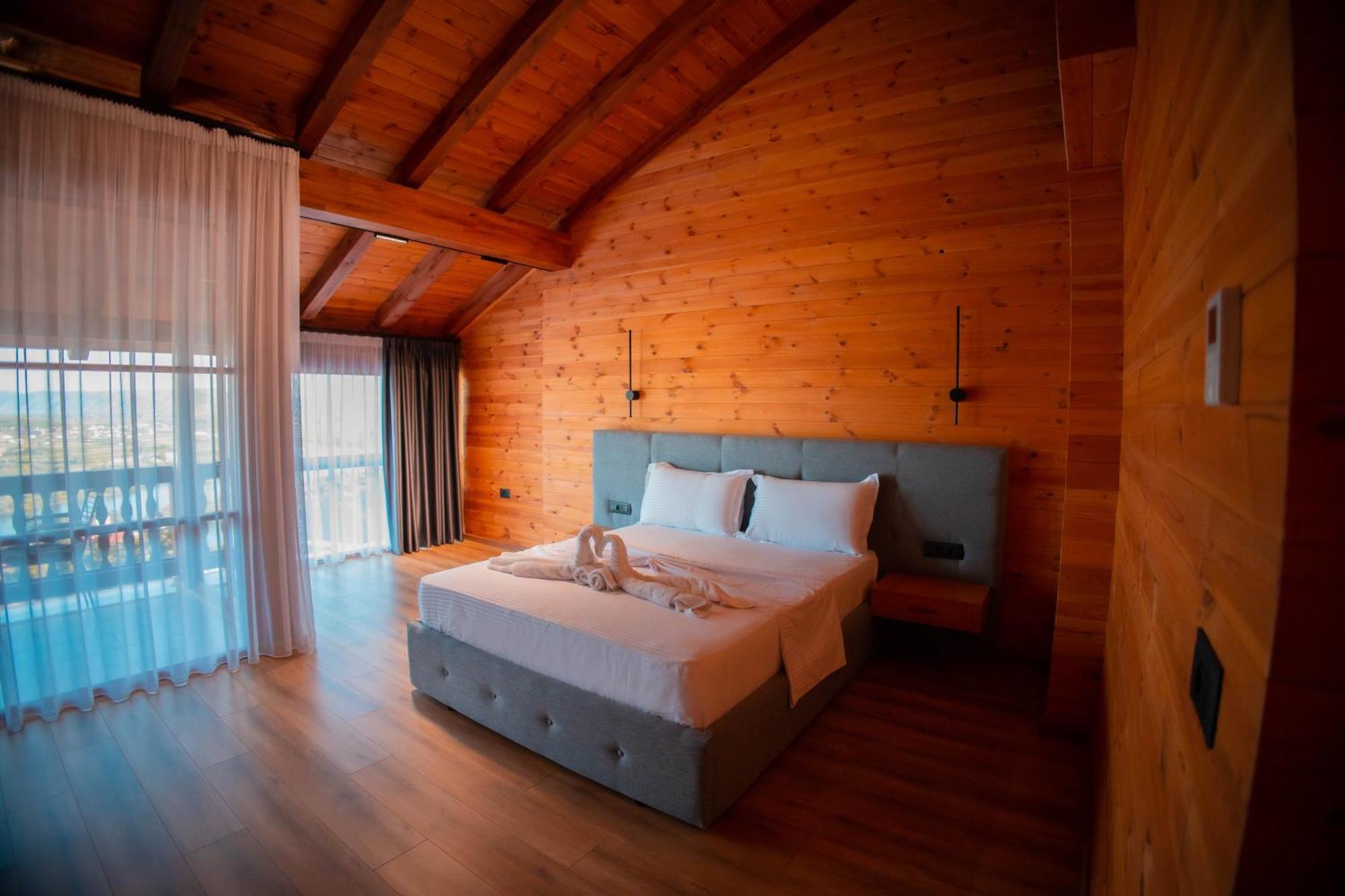 Hotel Shpija E Gjyshit Canaj Esterno foto